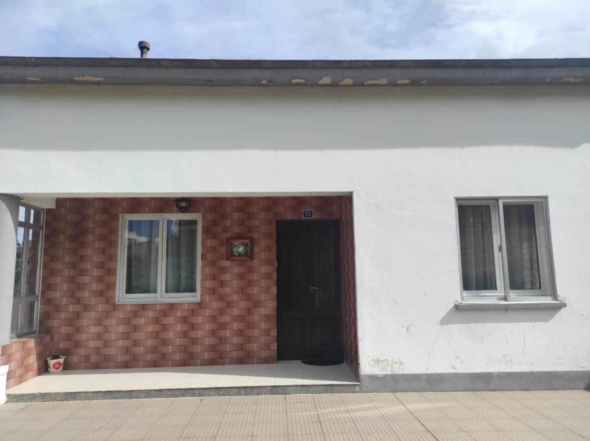 Casa Familiar Con Finca Privada مْبيفيرو المظهر الخارجي الصورة