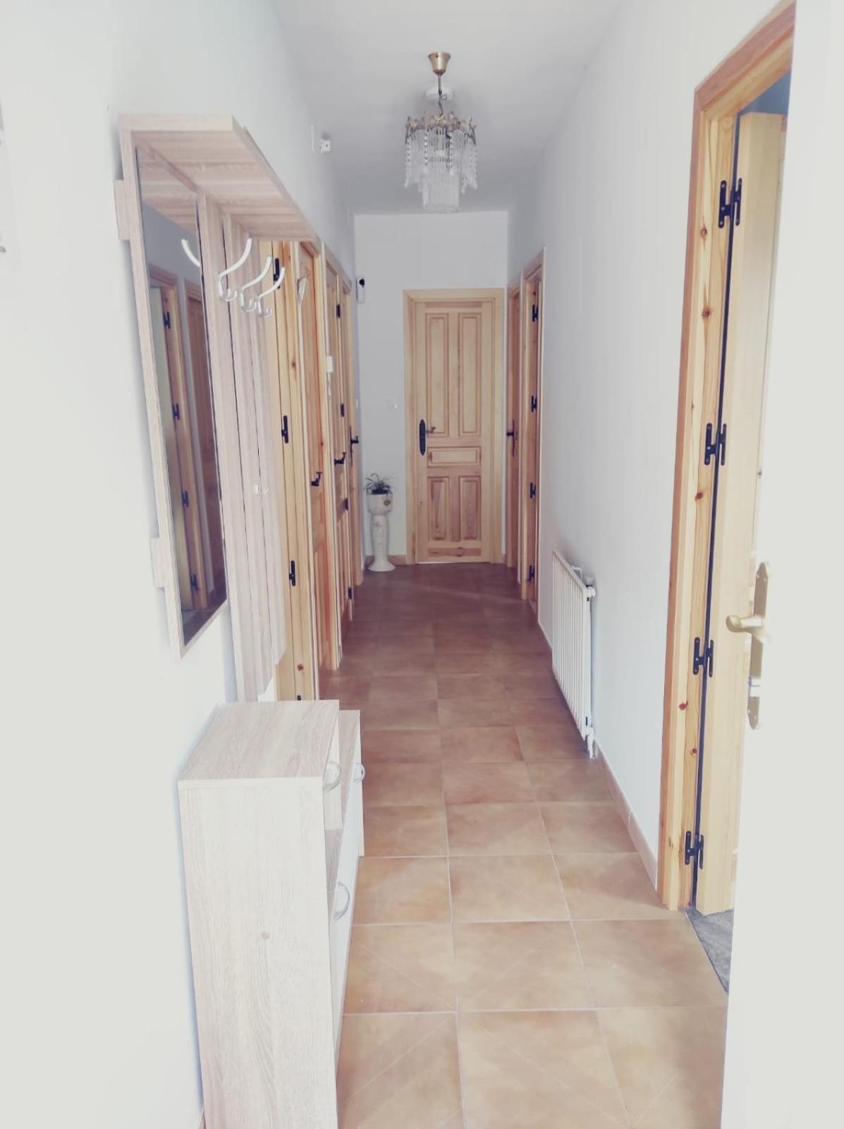 Casa Familiar Con Finca Privada مْبيفيرو المظهر الخارجي الصورة